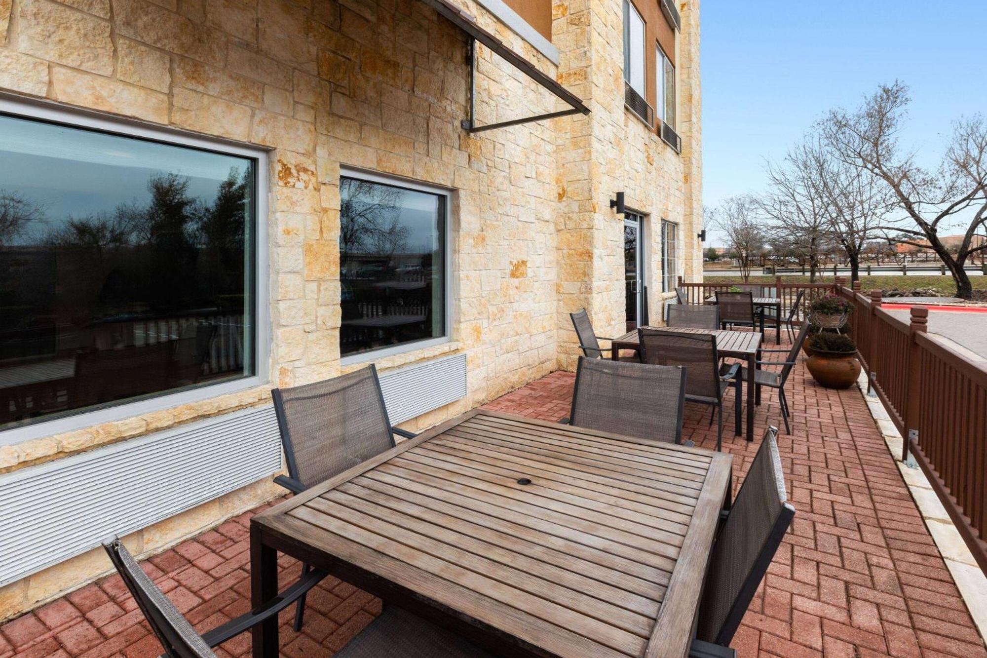 Hotel La Quinta By Wyndham Austin - Cedar Park Extérieur photo